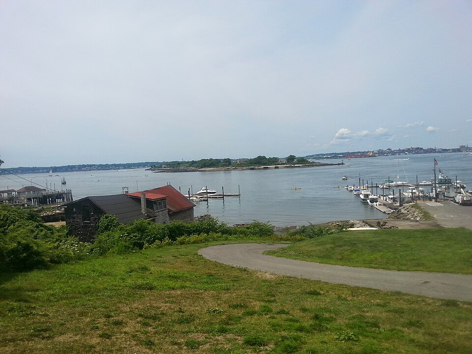 Long Island, Maine