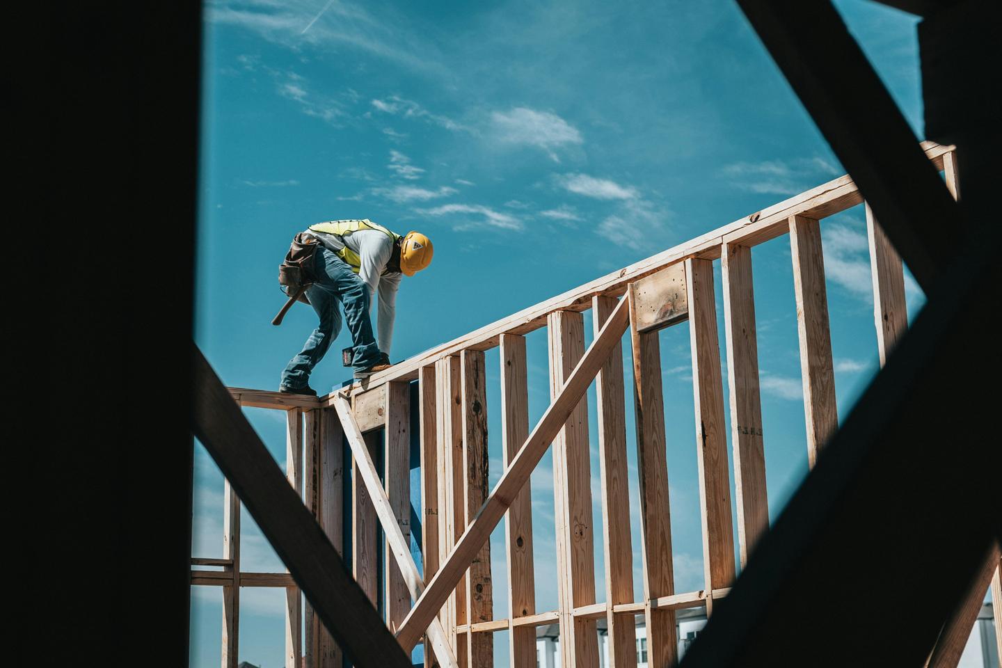 New Construction or an Existing Home in Maine: Which Fits Your Purchase?
