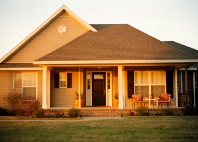What Are Closing Costs Like for Buyers Purchasing a Home in Bryant, Arkansas?